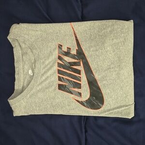 USED Men's Nike Tee